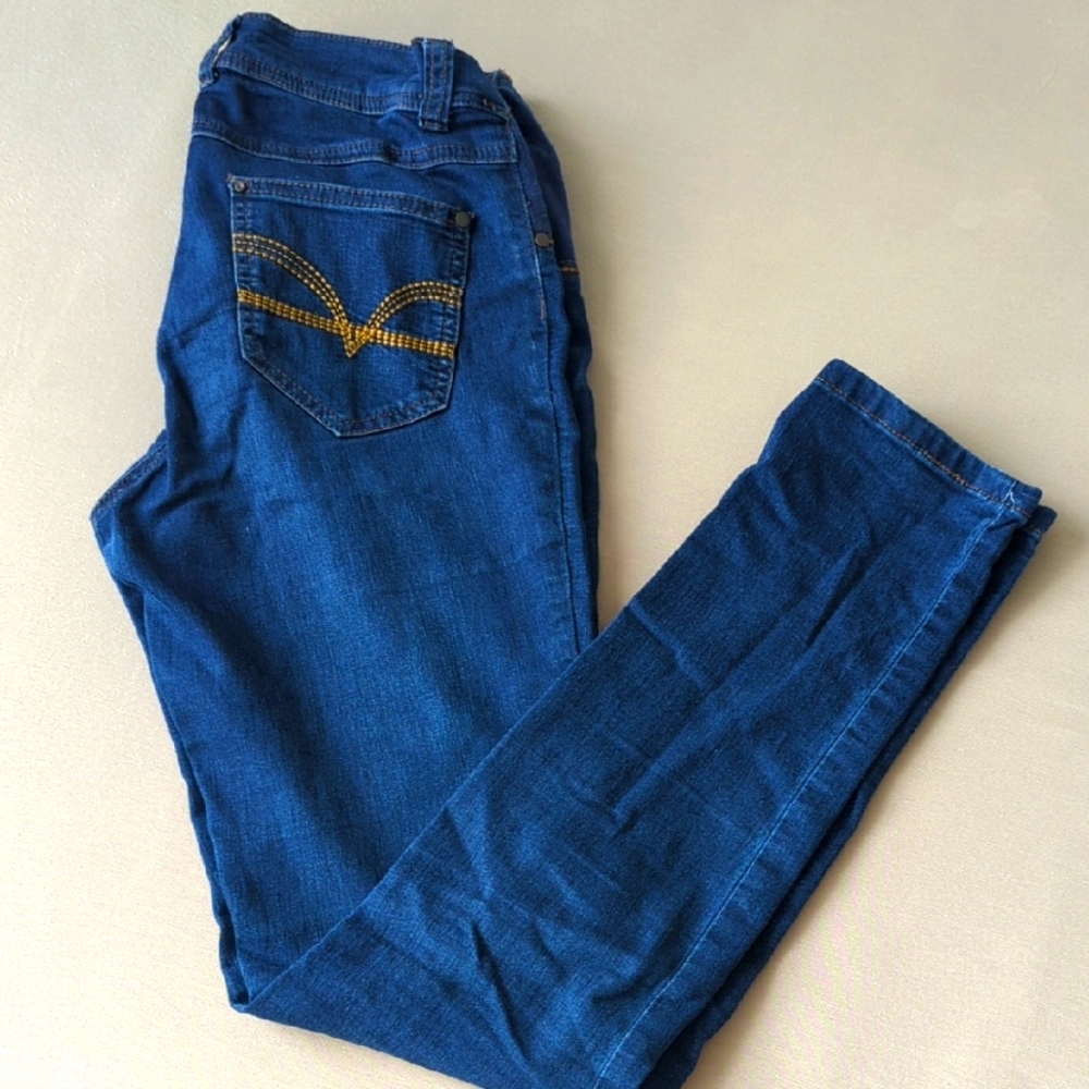 George Maternity Jeans with Embroidered Detail 8